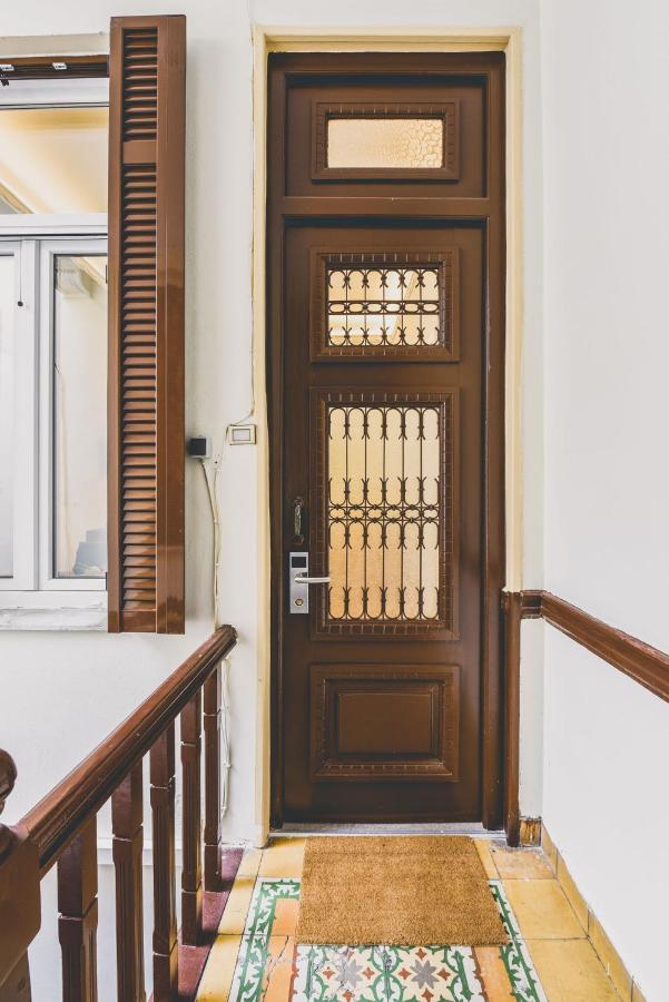Neoclassical Apartment Near Acropolis - Livingstone Crystal Афины Экстерьер фото